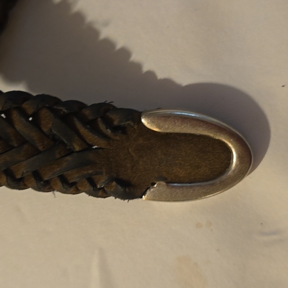 Womens Distressed BROWN braided leather belt Silver tip & BUCKLE Sz.S/M main image 4